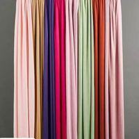Tissu en mousseline de soie extensible de luxe pour décoration de mariage, idéal pour drapés de plafond, panneaux ondulés et rideaux transparents pour toile de fond