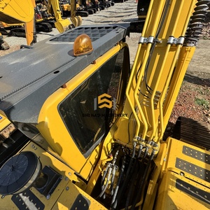 Transport Gratuit Grande Machine de Terrassement d'Occasion Komatsu PC200 Excavatrice sur Chenilles 2017 Godet de 1,1 m Poids en Service de 22 Tonnes - Product Image 3