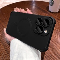 Étui magnétique antichoc à quatre coins avec effet peau liquide mat pour iPhone 16 Pro Max 14