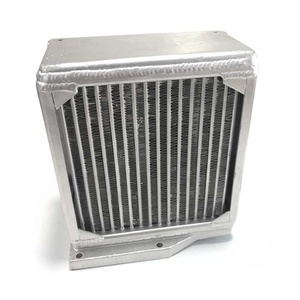 <span class=keywords><strong>Radiatore</strong></span> dell'<span class=keywords><strong>Olio</strong></span> 10702 per TATRA T815 OEM 340040402 443512213109 4435120240 - Product Image 1