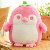 Poupée mignon en peluche pingouin en forme de pêche oreiller de corps endormi jouet en tissu sur le thème de la fraise anniversaire parfait pour les filles jouet en peluche