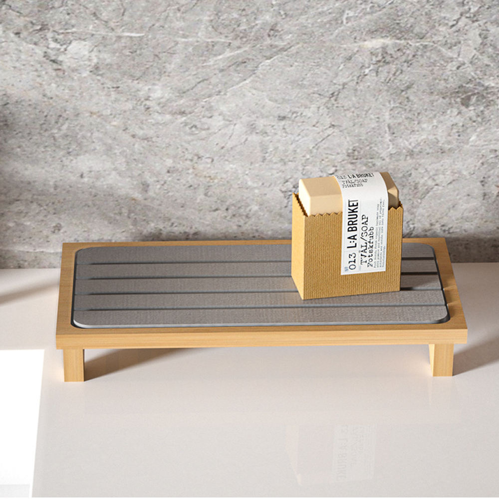 สีเทาอ่อน