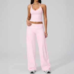 Conjunto de yoga para <span class=keywords><strong>mujer</strong></span> con espalda cruzada, sujetador deportivo, pantalones cortos de ciclista de cintura plegable y pantalones de pierna ancha, conjunto de entrenamiento para gimnasio, pilates y running - Product Image 2
