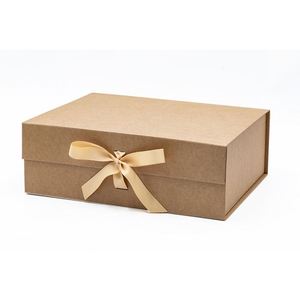 Boîte cadeau rigide pliable en carton kraft brun personnalisée en gros avec ruban magnétique - Product Image 1