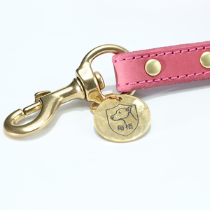 <span class=keywords><strong>Laisse</strong></span> <span class=keywords><strong>pour</strong></span> <span class=keywords><strong>chien</strong></span> en <span class=keywords><strong>cuir</strong></span> véritable solide, douce et anti-traction, <span class=keywords><strong>pour</strong></span> chiens de petite, moyenne et grande taille, en stock, vente en gros et personnalisable - Product Image 3