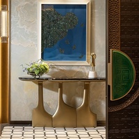 Console d'entrée irrégulière de luxe en acier inoxydable - Design italien moderne pour appartements et villas