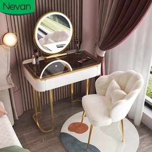 Edroom-caja de maquillaje blanca para mujer, tocador moderno con espejo y taburete, venta al por mayor - Product Image 1