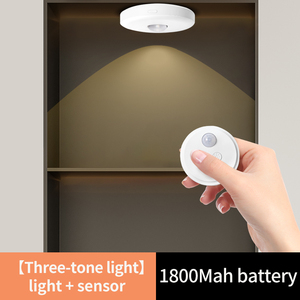 <span class=keywords><strong>Lampe</strong></span> de nuit intelligente à <span class=keywords><strong>LED</strong></span> avec capteur automatique, trois couleurs à intensité variable, alimentée par batterie, télécommande <span class=keywords><strong>pour</strong></span> éclairage sous armoire - Product Image 5