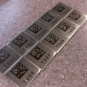 Mini máquina de marcado láser de fibra portátil <span class=keywords><strong>para</strong></span> botella de anillo de pájaro de etiqueta de metal, máquina de marcado de fibra láser de 20W 30W <span class=keywords><strong>para</strong></span> <span class=keywords><strong>comprar</strong></span>. - Product Image 4