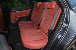 Nuevo <span class=keywords><strong>Changan</strong></span> <span class=keywords><strong>Eado</strong></span> PLUS 2026, Sedán Híbrido HEV con Motor Blue Core de 1.5L, Volante a la Izquierda, Vehículo de Nueva Energía, Exportación de China, Auto Nuevo - Product Image 6