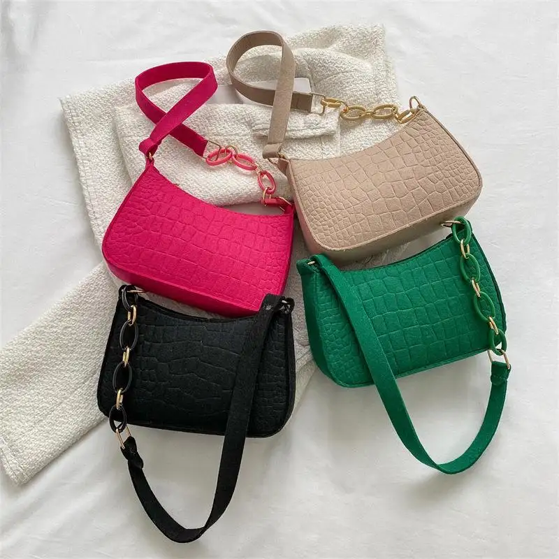 Kadınlar için 2023 Mini kumaş Crossbody askılı çanta lüks marka tasarım çanta basit omuz çantası çanta