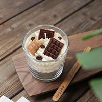 Großhandel Neuartige Eiscreme-Dessert-förmige Sojawachs-Duftkerze Kreative Heimdekoration Geburtstagsgeschenk Individuelle Kerzen mit Logo