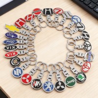 Promotion en gros d'usine : Accessoires automobiles, porte-clés personnalisés avec logo de voiture, porte-clés promotionnel en métal avec logo de marque automobile