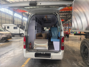 Véhicule médical d'urgence F Oton personnalisé avec moteur diesel, transmission 4x4, conduite à gauche, pour les services de sauvetage urbain et de soins de santé - Product Image 5