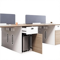 Bureau d'ordinateur commercial simple pour six à huit personnes, avec chaise, boîte à câbles, prise et poste de travail en PVC