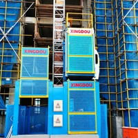 Ascenseur de chantier pour le transport de personnel et de matériaux de construction dans les immeubles de grande hauteur
