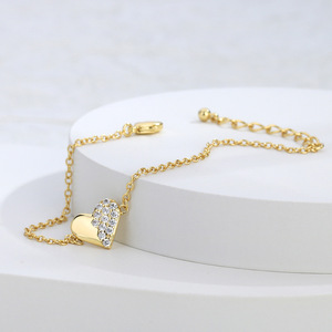Nouveauté Bracelets à breloques tendance, design minimaliste, plaqué or 18 carats PVD, cœur en zircon, maillons fins, style bohème, unisexe - Product Image 4