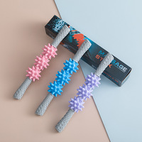 Rouleau de massage Trigger Point pour femmes, outil de libération myofasciale, 9 niveaux de pression, rouleau de massage musculaire en plastique à picots pour la récupération