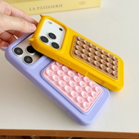 Coque de téléphone antistress en silicone avec cornes de démon, jouet à bulles à ventouse réutilisable, protection antichoc pour iPhone 13-18 Pro Max