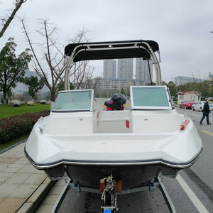 Bateau de pêche FLIT de 19 pieds (5,8 m) à coque en fibre de verre multifonctionnel, bateau de plaisance rapide avec moteur - Product Image 4
