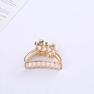 Ventes chaudes Jiamu JM-1664 Pinces à cheveux en métal dorées Élégantes Géométriques Style vintage pour femmes Filles Petite taille Toutes occasions - Product Image 5