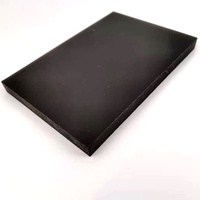 Plaque de toiture solide en polycarbonate transparent, design moderne, protection UV, durable, garantie 10 ans, certifiée ISO9001 pour usage hôtelier