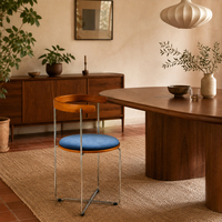 Chaise de salle à manger pliable moderne avec structure en bois, pieds en métal et assise en tissu rembourré – Idéale pour les petits appartements et cuisines