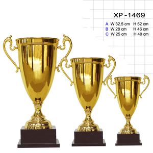 Trophées de football en métal de haute qualité, nouveau design, grande taille, vente en gros directe d'usine pour les tournois - Product Image 4