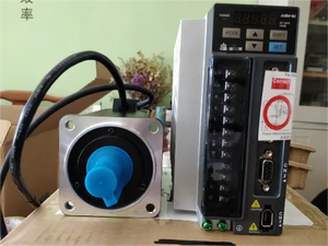 Controlador de Accionamiento de CA Original Electronics ASD-A2-7543-E ECMA-L11875R3, Velocidad de 3000 rpm, 7.5KW, Montaje de Pie de 32mm, Marca ASD-A2-7543-E - Product Image 4
