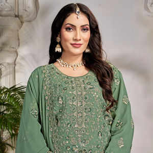 Seductor traje indio de seda completamente pesado hecho a mano, Top adornado opulento y Dupatta majestuoso inspirado en pantalón bordado - Product Image 1