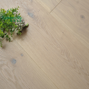 Plancher en bois d'ingénierie en chêne blanc européen de 300mm de large - Product Image 5