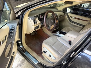 Mercedes-Benz R350L d'occasion <span class=keywords><strong>2011</strong></span> 3.5L 4MATIC MPV LHD Peinture d'origine Prêt à être expédié FOB - Product Image 5