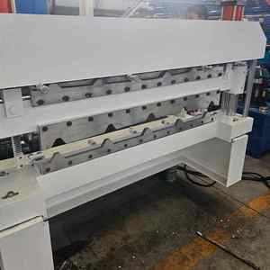 Machine de formage à froid de tôles trapézoïdales à double couche haute efficacité 840/900 pour la fabrication de tuiles en acier coloré - Product Image 4