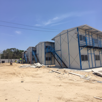 TOPPRE Maisons à panneaux sandwich détachables de mode moderne à 3 étages Maison en T modulaire préfabriquée Maisons K modulaires mobiles minuscules Maisons K T
