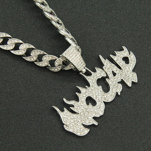 Collar con Colgante de Letra de Aleación Estilo Hiphop Personalizado, Diseño Popular, Hecho a Mano, Chapado en Oro, Joyería de Moda para Hombre - Product Image 2