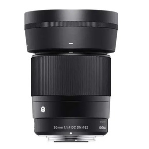 Objectif téléobjectif plein format 30 mm F/1.4 DN Contemporary pour monture E, grande ouverture deux fois plus lumineuse que F/4, offrant plus de contrôle et - Product Image 5