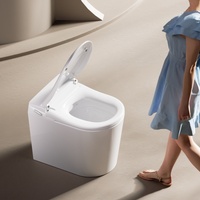 Nouvelle Conception WC Intelligent Monobloc Blanc à Poser au Sol Sans Réservoir avec Cuvette Électrique, Télécommande, Siège Chauffant, Siphon en S et Siphon en P