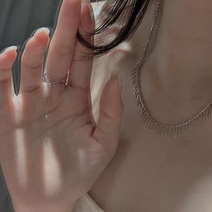 Collier en argent pur S925, design de niche, forme de cœur, fermoir, rétro, simple, luxe, style européen américain, chaîne, collier tendance - Product Image 4