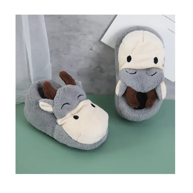 The most popular modern design reliable quality soft cozy anti-fade fitting cute home slippers for kids
