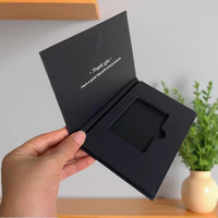 Emballage de carte de crédit VIP personnalisé, boîte en carton noir lisse magnétique, porte-carte en métal, boîte pour carte NFC pour entreprise