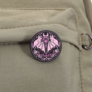 เข็มกลัดดอกไม้รูปค้างคาวเคลือบรูปค้างคาวน่าขนลุกค้างคาวเที่ยงคืนเข็มกลัดติดปกเสื้อของขวัญวันฮาโลวีนขายส่ง - Product Image 3