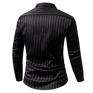 Camicia da <span class=keywords><strong>Uomo</strong></span> Monopetto a Righe Gialle Marroni e Nere con Colletto Reversibile e Maniche Lunghe in Materiale Morbido e Confortevole - Product Image 6