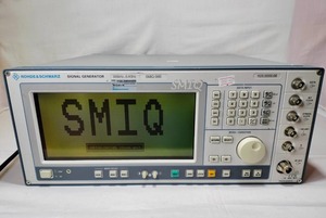 Generador de Señales Usado R&S Rohde & Schwarz SMIQ 06B SMIQ06B 1125.5555.06 300kHz-6.4GHz - Product Image 3