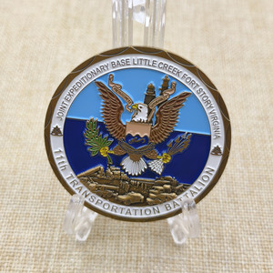 Moneda <span class=keywords><strong>de</strong></span> aleación <span class=keywords><strong>de</strong></span> zinc fundida a presión con esmalte suave multicolor, diseño 3D <span class=keywords><strong>de</strong></span> doble cara, fondo texturizado en contraste, <span class=keywords><strong>arte</strong></span> electrochapado con diseño personalizado - Product Image 3