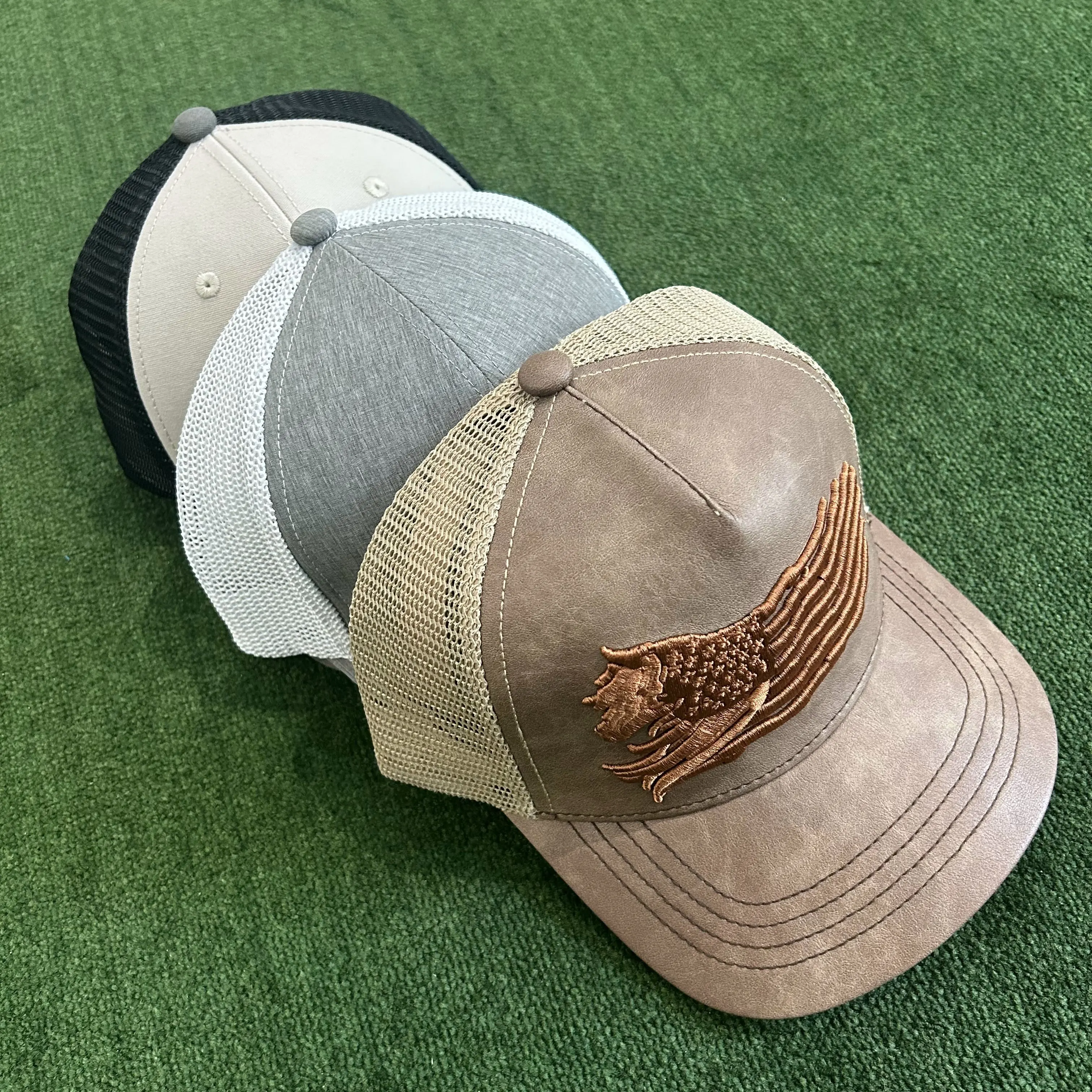 Casquette de camionneur en cuir pour hommes en maille de haute qualité vintage avec logo personnalisé vente en gros