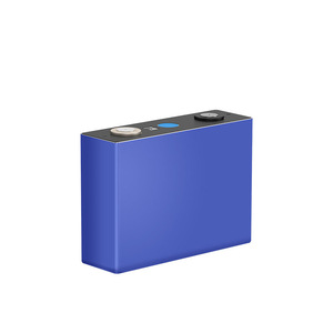 Celda prismática LiFePO4 de 3.2V 100Ah, grado A, carga 1C, descarga 3C, código QR intacto, para sistemas de almacenamiento de energía domésticos, energía solar y carritos de golf. - Product Image 5