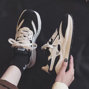 Chaussures de sport décontractées à semelle épaisse pour femmes, toutes saisons, nouvelle collection printemps-automne 2026, respirantes, en maille blanche - Product Image 4