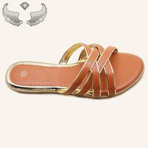 High-quality <b>Summer</b> Casual Cross-over Slip-on Outdoor Flat Lightweight Breathable Women's <b>slippers</b> and Sandals - Product Image 4