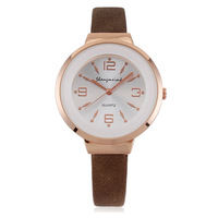 Montre pour femme de style coréen, tendance et très vendue en usine, montre-bracelet pour femme, bracelet fin en cuir, nouvelle arrivée numérique