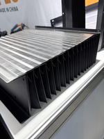 Centre d'usinage vertical CNC à double colonne robuste DC1520, entièrement fermé IP54, étanche à la poussière et à l'eau, avec interverrouillage de porte de sécurité